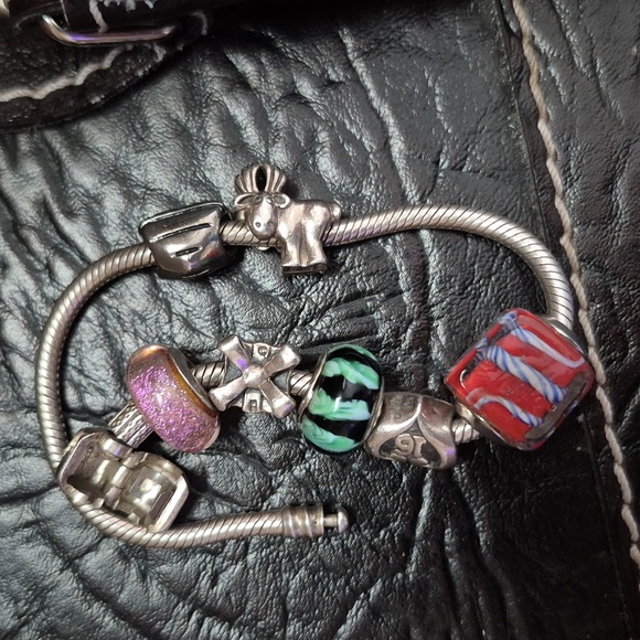 Chamilia Jewelry - Chamilia Sterling Silver Charm Bracelet With Charms! Vintage